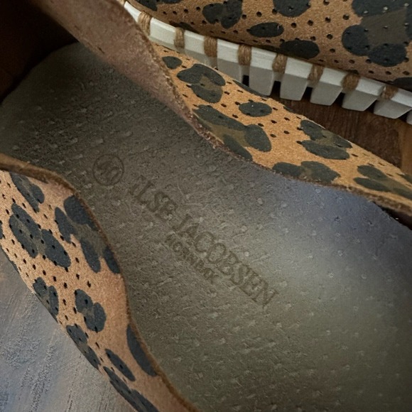 ILSE JACOBSEN Tulip 139 Perforated Slip-On Sneaker in Cheetah Print - Picture 8 of 11